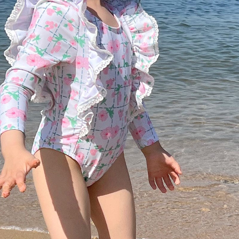 花柄×チェック柄の長袖ワンピース水着、フリルとレースの装飾