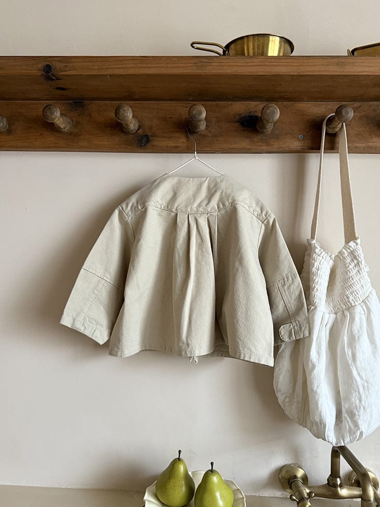 ショートコート・ジャケット・ジャンパー ノーカラータックふんわりジャケット【mh0011040】