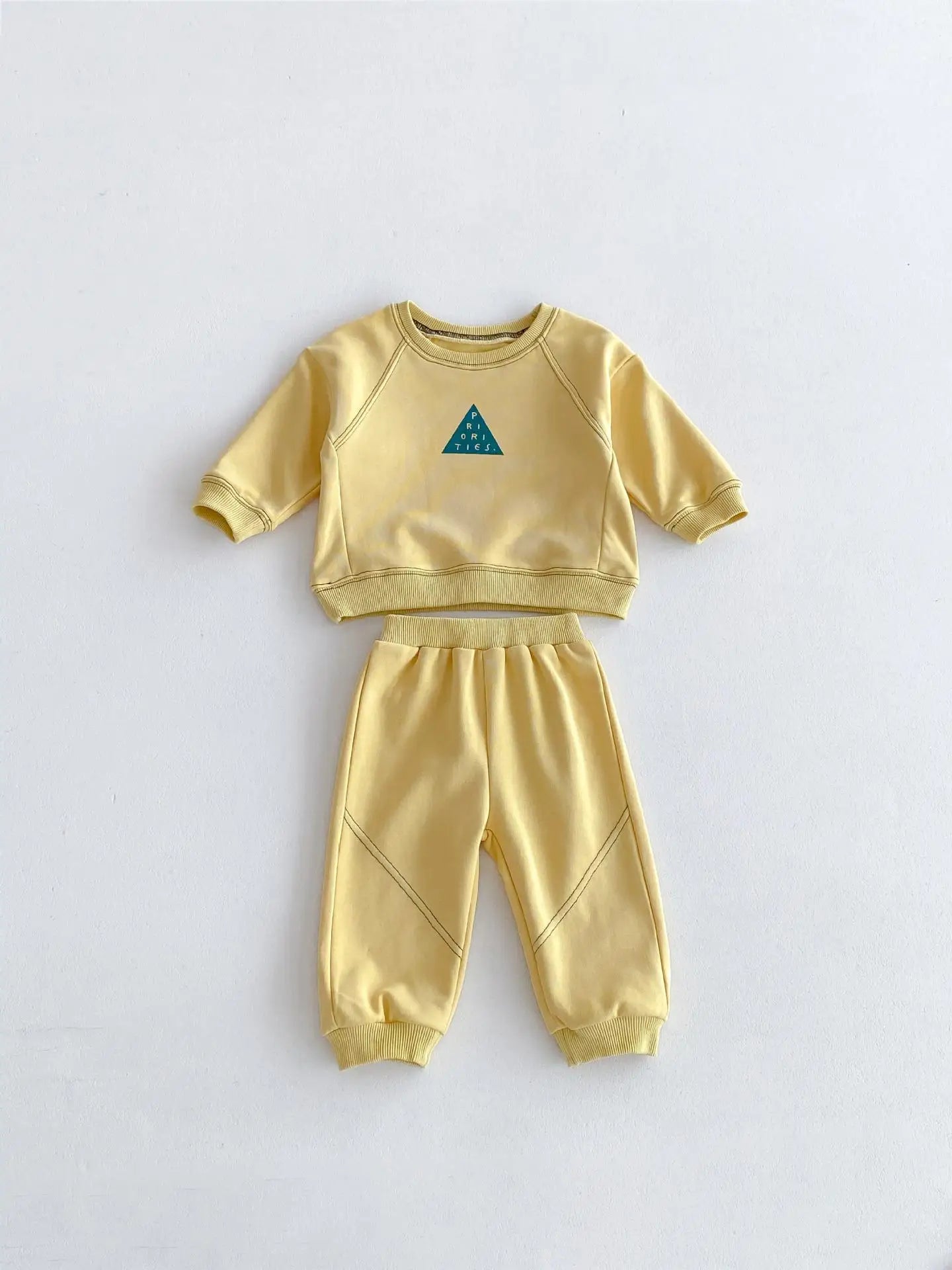 長袖セットアップ Yellow / 9M 73CM ベビーキッズセットアップ 2点セット 長袖スウェットシャツ+スウェットパンツ ラグラン切り替え ワンポイントプリント 2カラー【mh0006368】