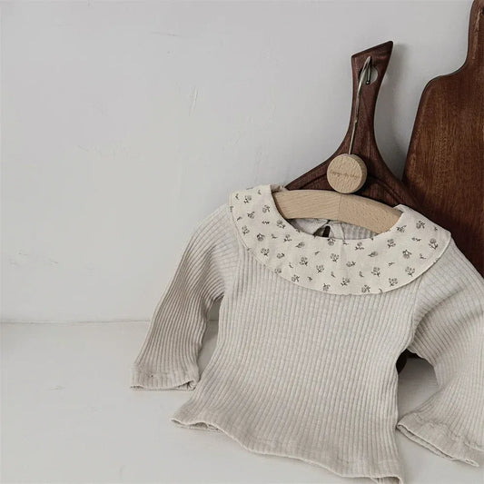 長袖Tシャツ Beige / 6M 66CM ベビートップス フラワープリントラッフル襟長袖Tシャツカットソー【mh0008545】