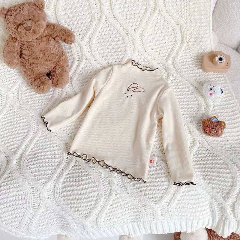 長袖Tシャツ beige / 80cm キッズトップス 長袖Tシャツ うさぎバニー刺繍 フリルカットソー 2カラー