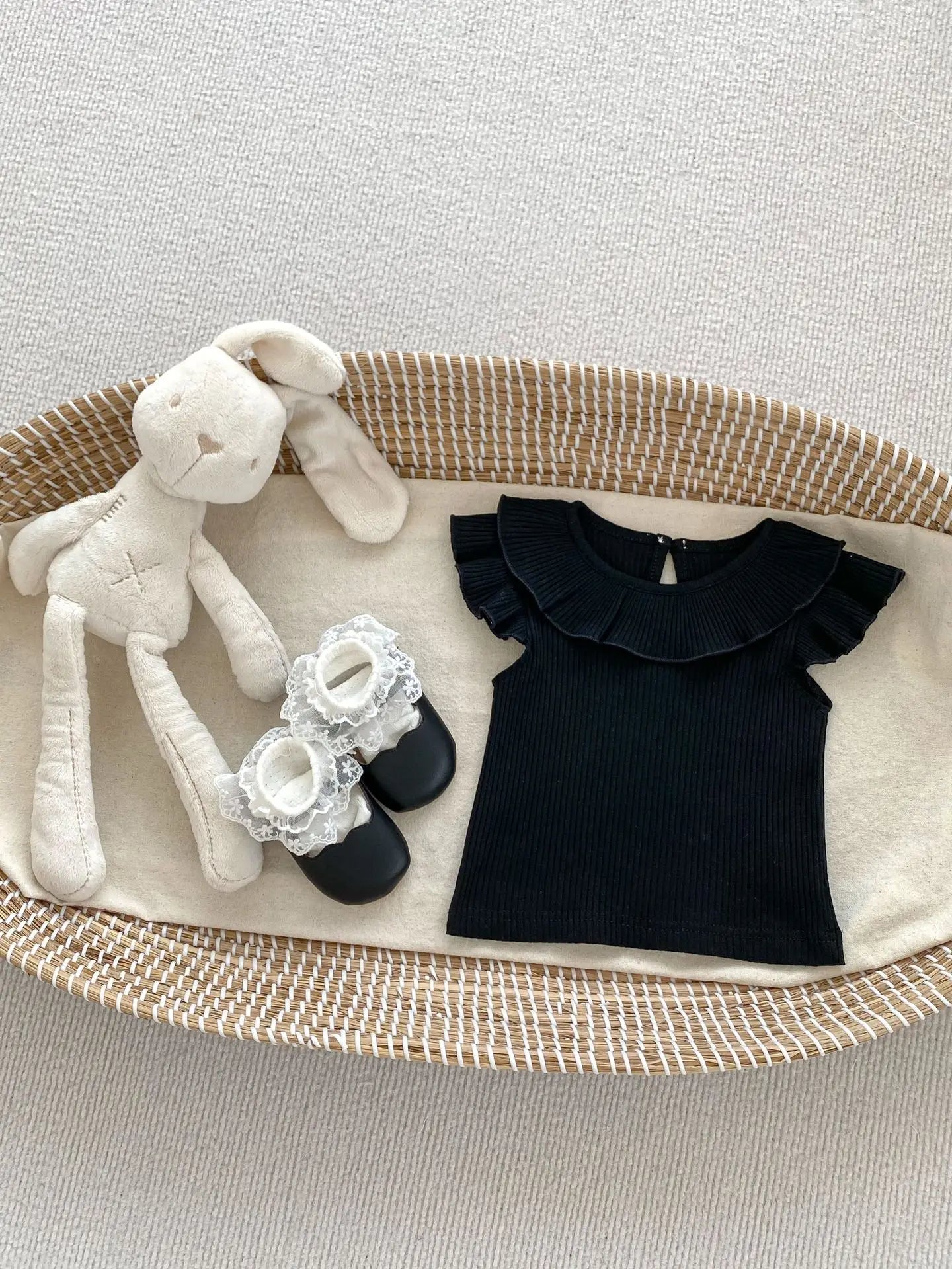 半袖Tシャツ Black / 6M 66CM ベビートップス サークルフリル襟 半袖Tシャツ カットソー 5カラー【mh0005599】