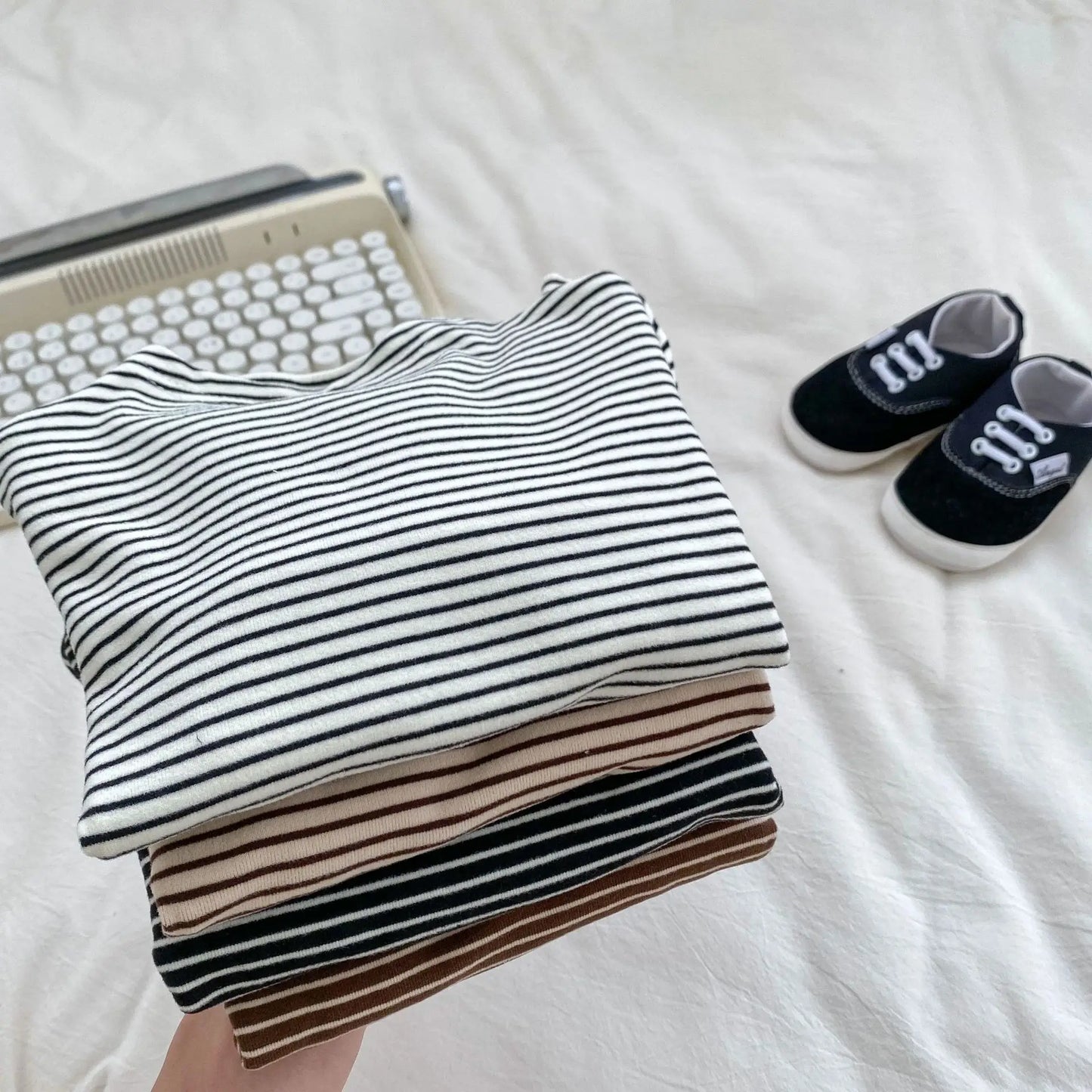 長袖Tシャツ ベビーキッズトップス ボーダーシンプルベーシックハイネックボトルネックTシャツ【mh0007729】