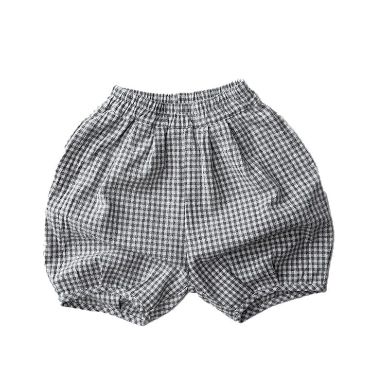 グレーのギンガムチェック柄子ども用ショートパンツ、総ゴムウエスト