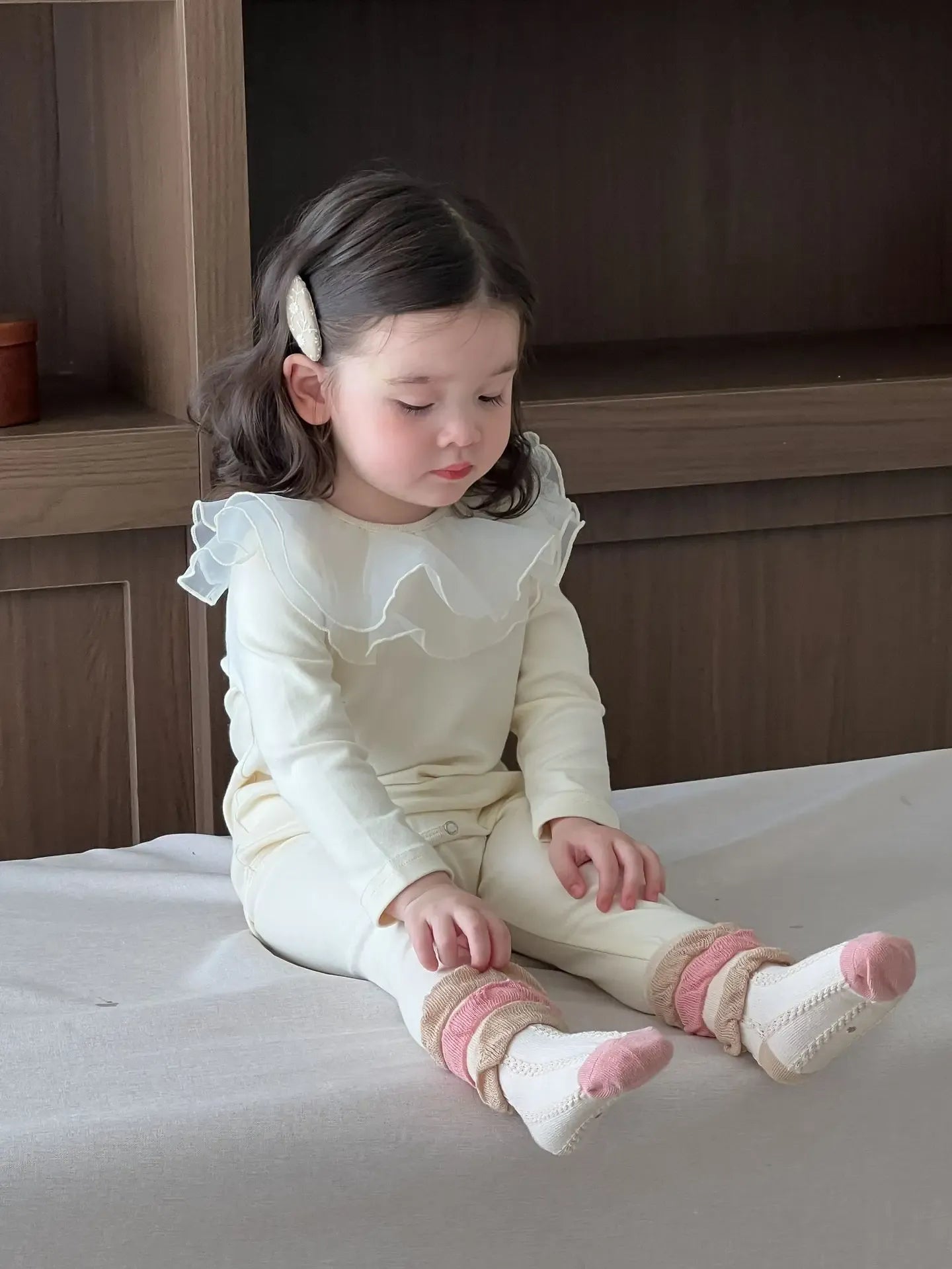 ロンパースセットアップ ベビーセットアップ 2点セット ラッフルフリル襟長袖ロンパース+レギンスパンツ【mh0008349】