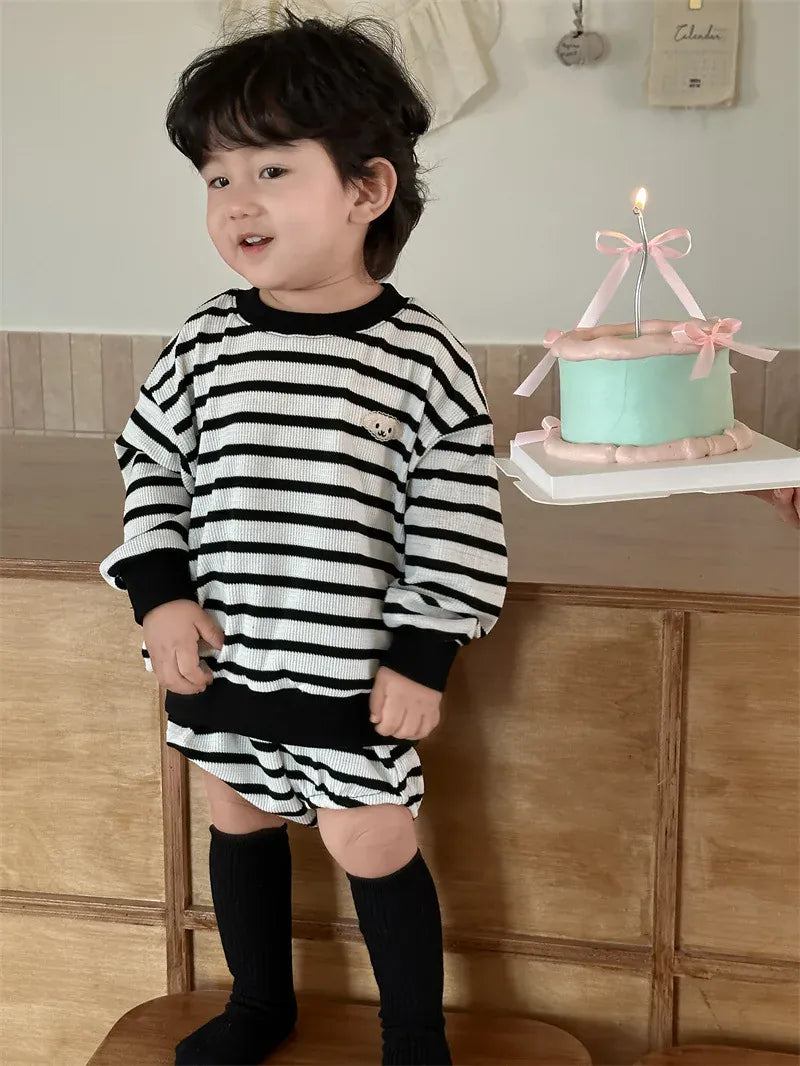 長袖セットアップ ベビーセットアップ 2点セット ボーダー長袖Tシャツ+ショートパンツ【mh0008308】