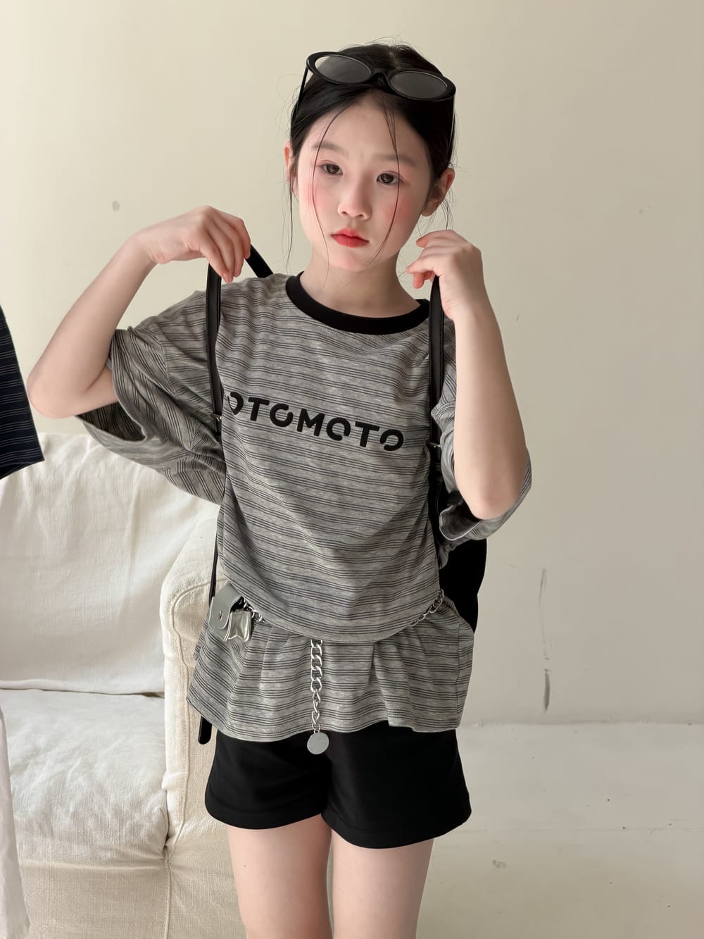 Oversized Striped Lettering Tee ボーダー 半袖Tシャツ【mh0013512】 Light Gray / 100cm KUMAI.KIDS 半袖Tシャツ
