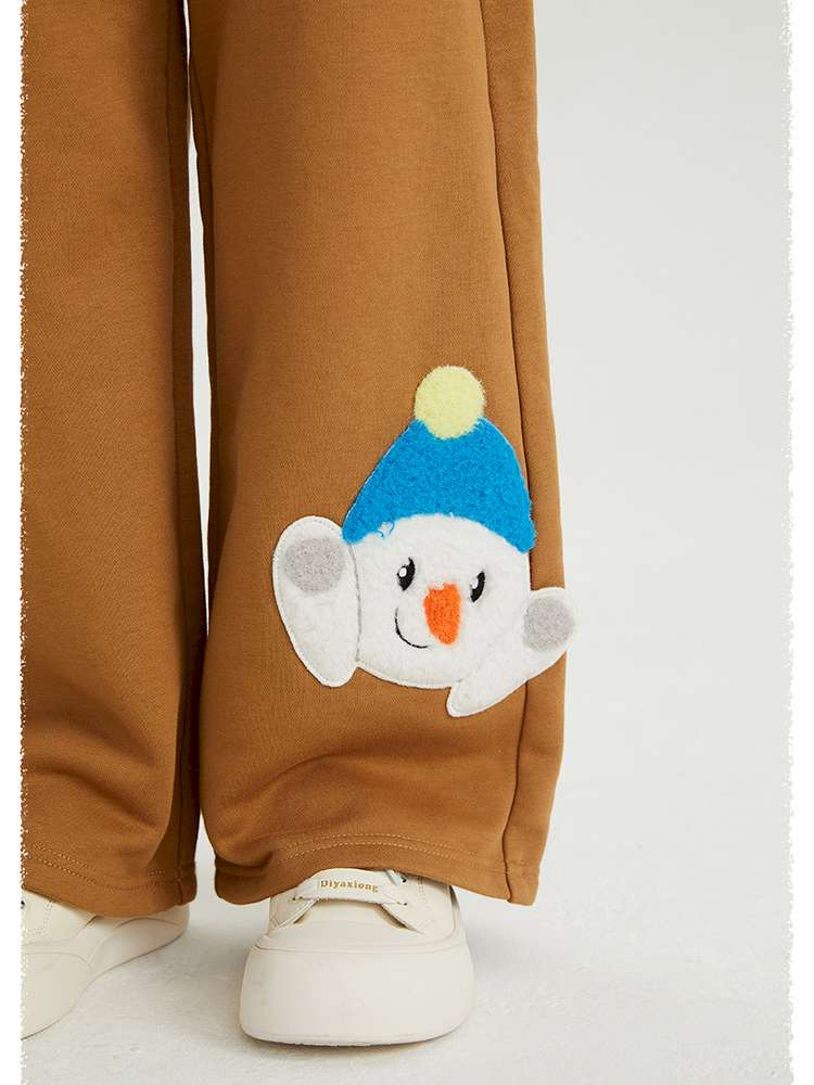 キッズ用裏起毛ワイドパンツ(ブラウン)大きめポケットの動物ワッペン