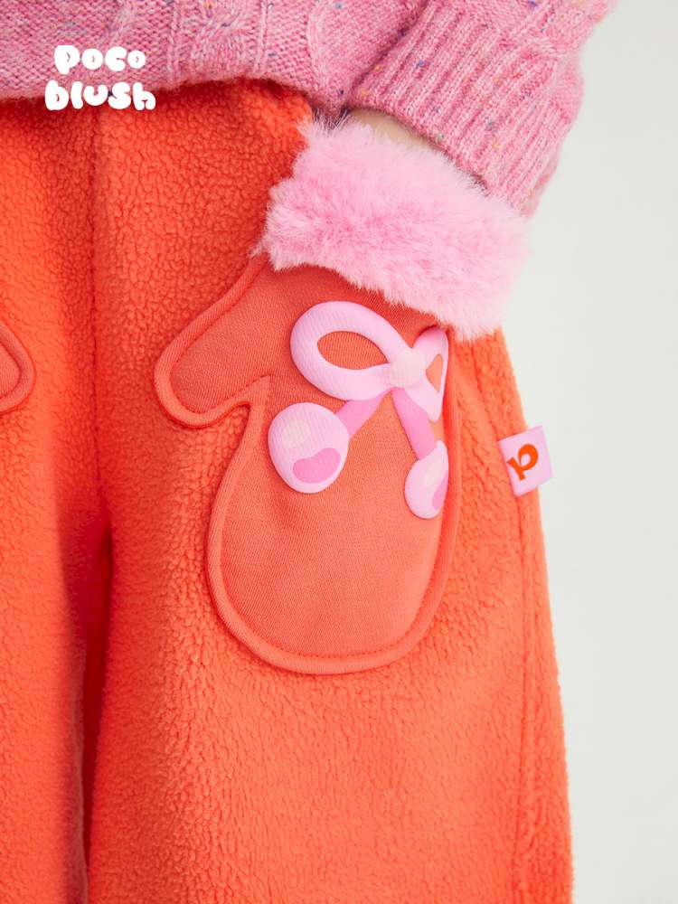 キッズ用ボアジョガーパンツ手袋モチーフポケット付き(レッド系)アップ