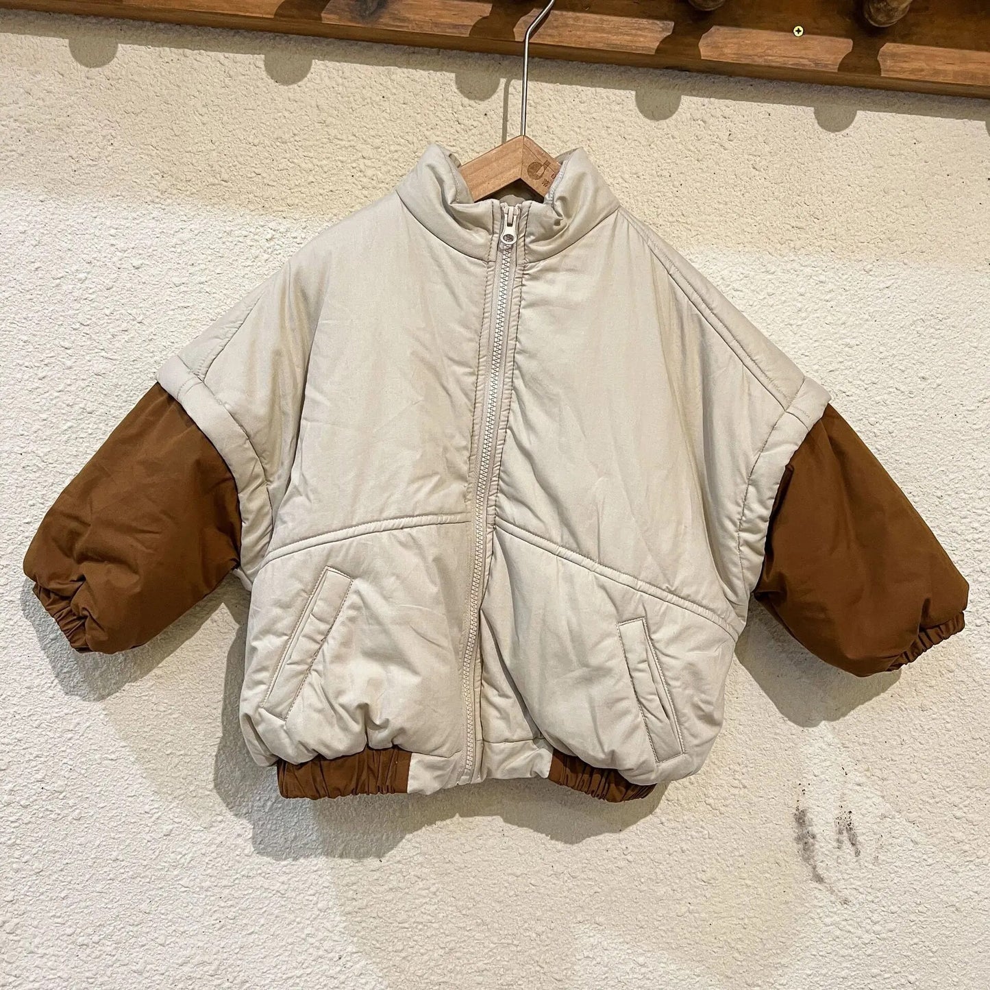 ショートコート・ジャケット・ジャンパー Apricot / 80cm キッズアウター ジャケット コート パッチワーク 裏フリース アーミーグリーン アプリコット 2カラー ボーイズ 男の子 子供服【mh0003170】