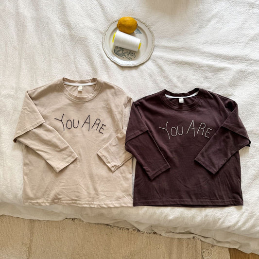 長袖Tシャツ レターロゴ刺繍ドッキング長袖Tシャツ【mh0010486】