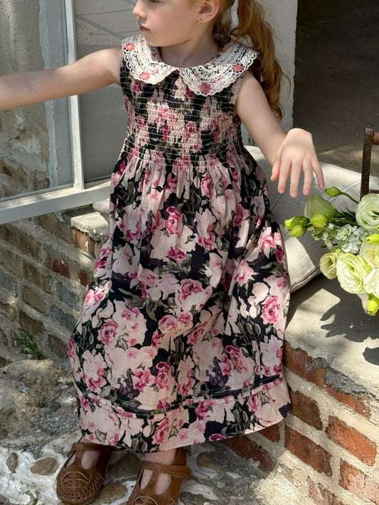 Smocked Embroidered Floral Dress レース襟 フラワー ノースリーブワンピース【mh0012797】 Black / 90cm Chengle ノースリーブワンピース