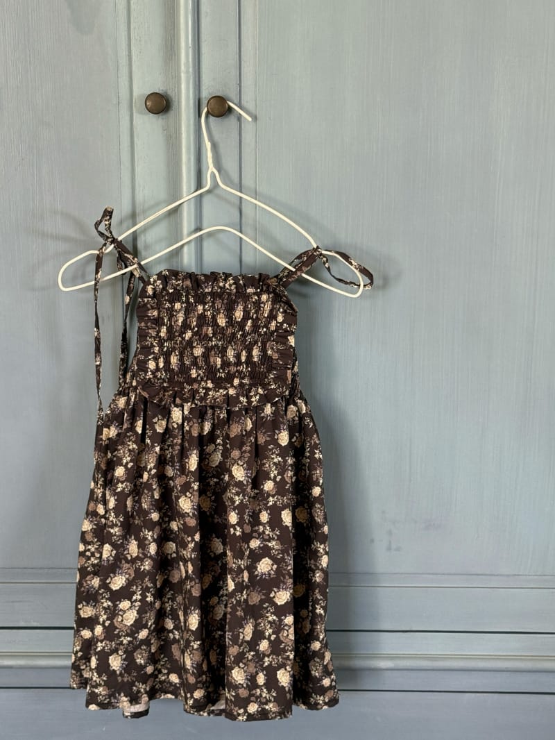Smocking Shirred Floral Camisole Dress 花柄 コットン ノースリーブワンピース【mh0012807】 Chengle ノースリーブワンピース