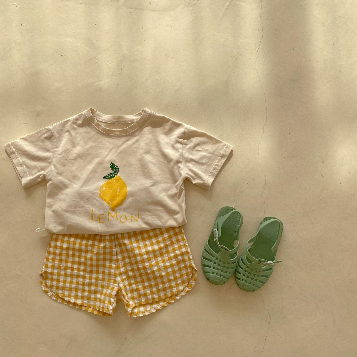 キッズ レモン柄半袖Tシャツ&チェックショートパンツセット