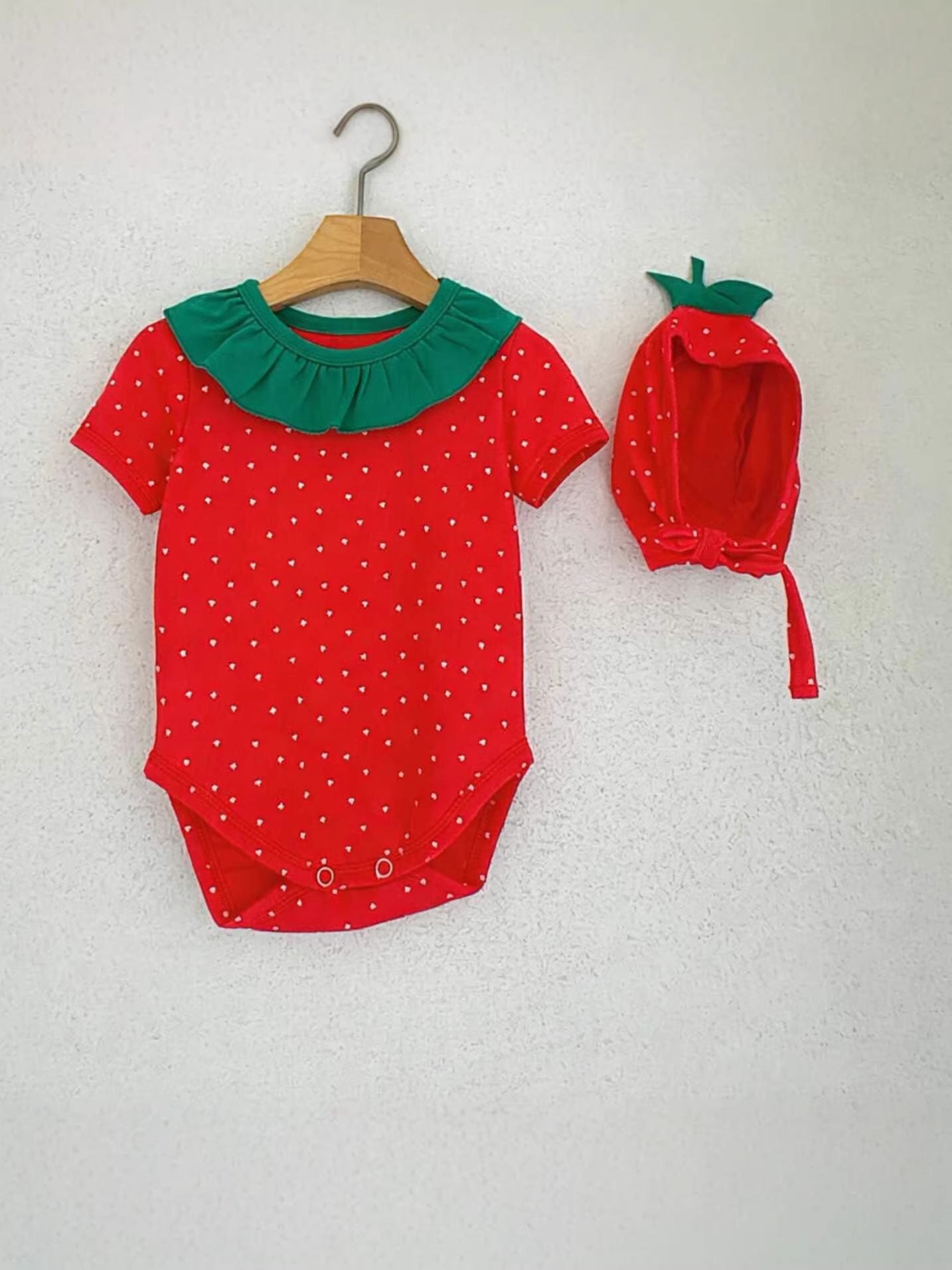 半袖ロンパース Strawberry Print Baby Jumpsuit ストロベリープリント ロンパース【mh0012230】