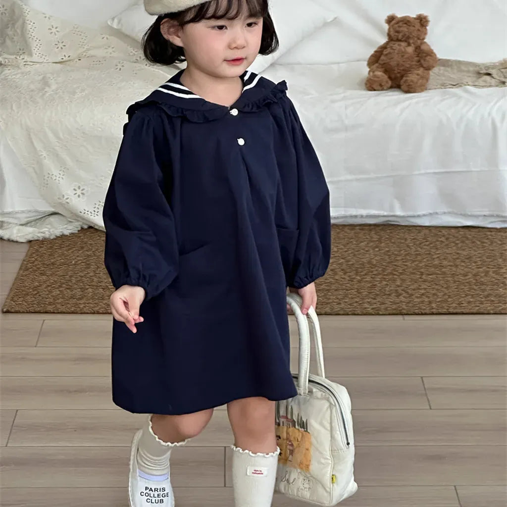 セーラーカラー長袖ワンピース(ネイビー)フリル襟と前ボタン付き