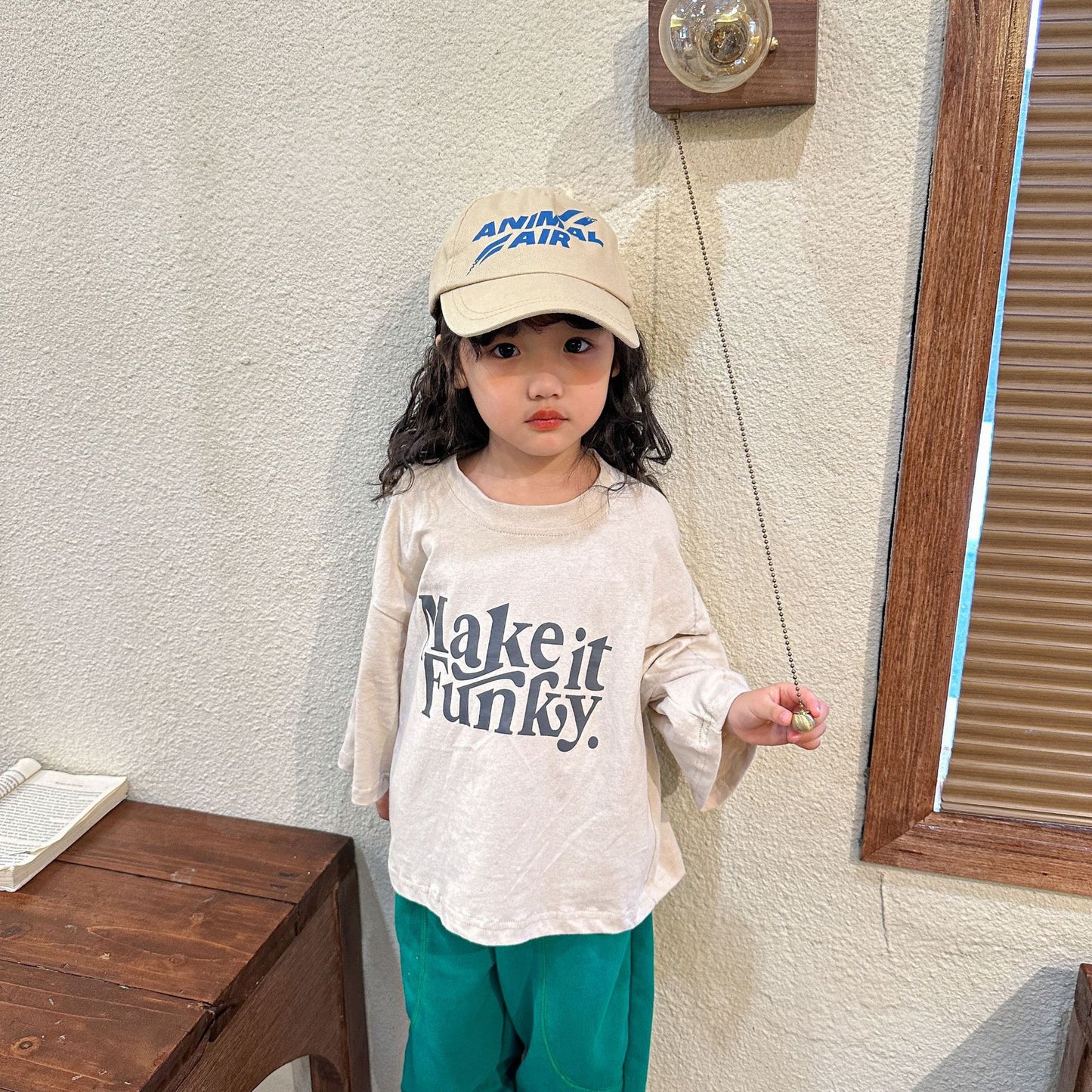 -キッズ レターロゴ 肩落ち ルーズ 長袖 Tシャツ トップス 4600B - mamahalo shop - 長袖Tシャツ - べビー服 - 子供服 - 男の子 - 女の子