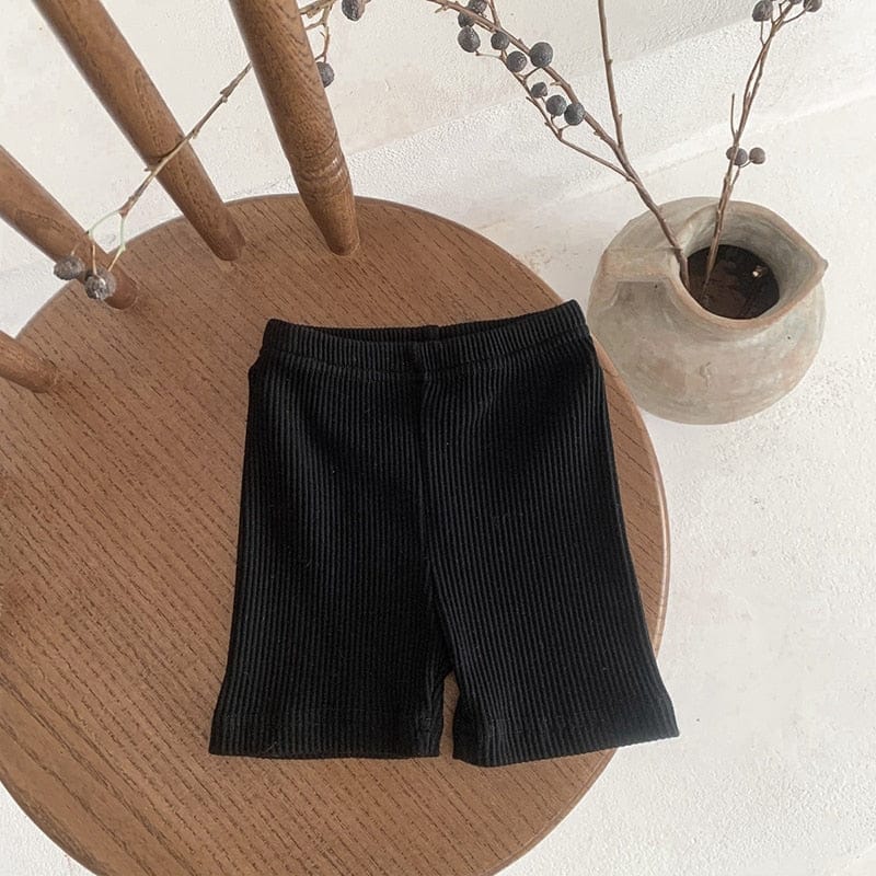 黒のベビー用ショートレギンスパンツ(リブ編み)