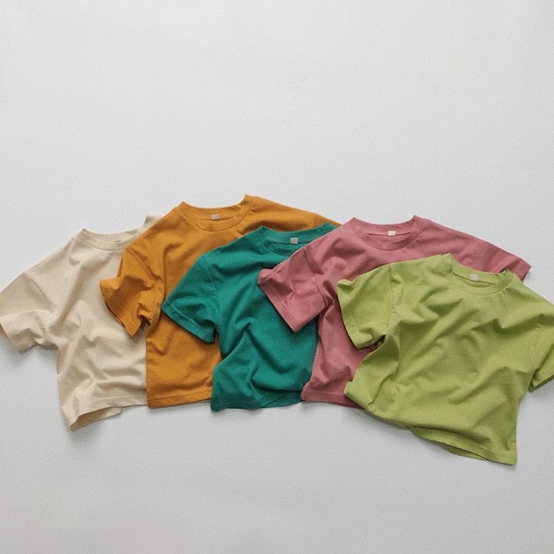 キッズ用ルーズ半袖Tシャツ、複数色のカラーバリエーションセット(白系・茶・緑系・ピンク・黄緑)