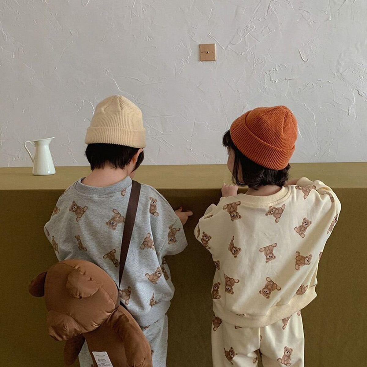 子ども用 くま柄 長袖トレーナー&スウェットパンツ(グレー/アイボリー系)