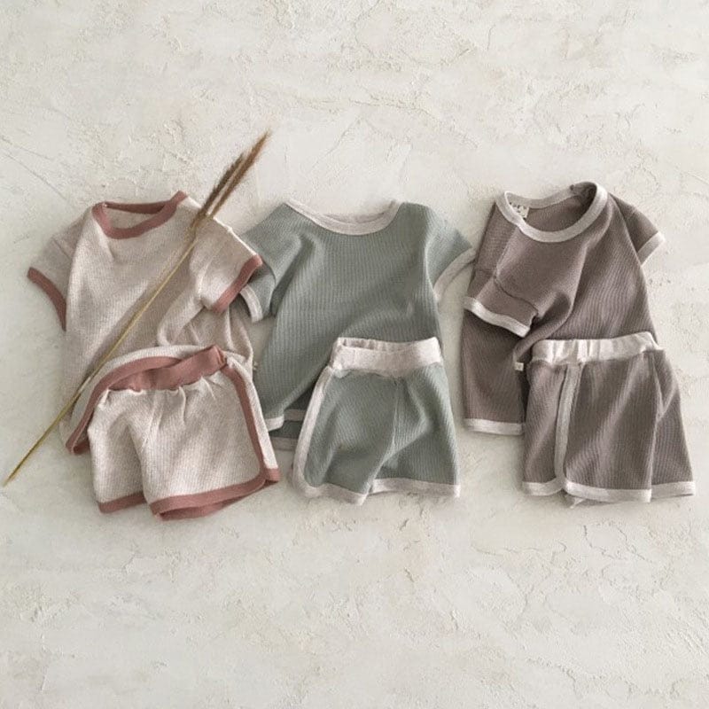 ベビー キッズ セットアップ、半袖Tシャツとショートパンツの3色セット
