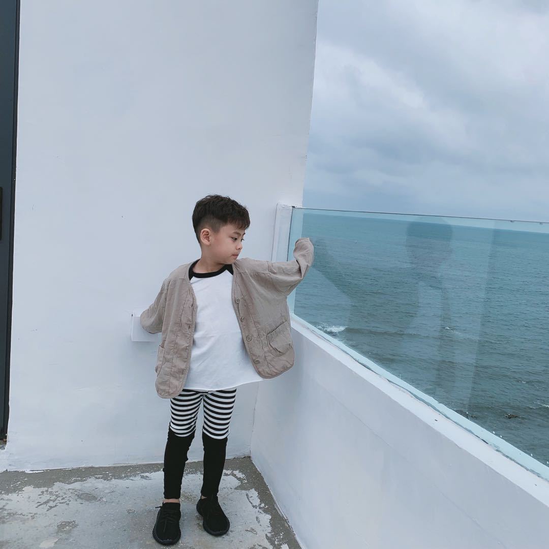 Chaqueta de manga larga con botones y bolsillos delanteros para niños【mh0001719】