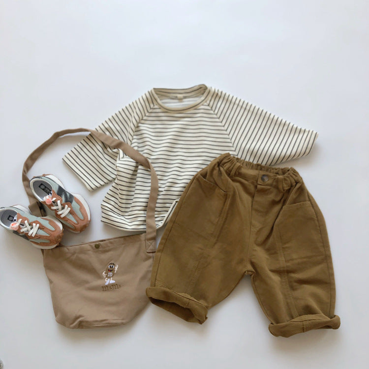 Pantalones fáciles de sarga para niños con botones delanteros y costuras en contraste【mh0013940】