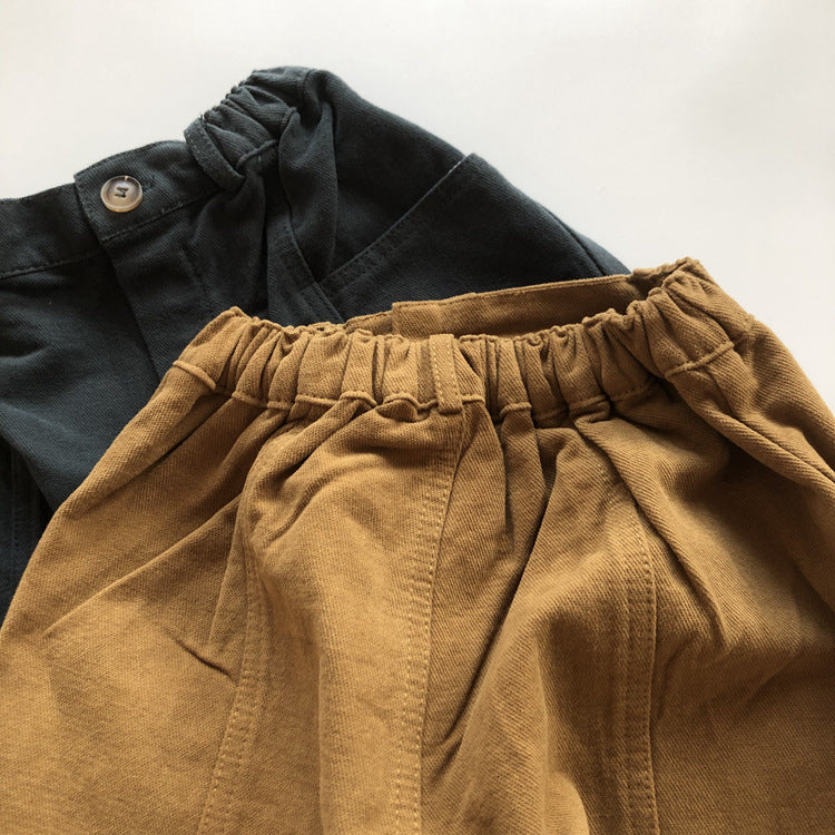 Pantalones fáciles de sarga para niños con botones delanteros y costuras en contraste【mh0013940】