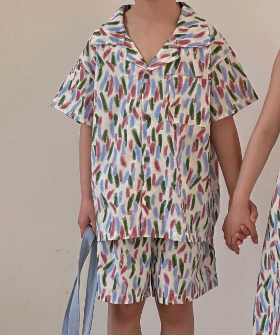 -キッズセットアップ 2点セット/ワンピース ボーイズ半袖シャツ+ショートパンツ/ガールズキャミワンピ カラフル リンクコーデ 兄弟姉妹 お揃いコーデ - mamahalo shop - 半袖セットアップ -  べビー服 - 子供服 - 男の子 - 女の子