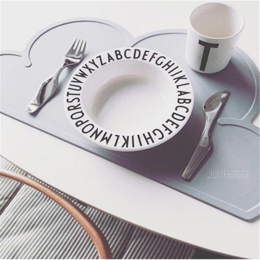 -雲のかたちのシリコン テーブル お食事マットマット ランチョンマット【mh0000011】 - mamahalo shop - ベビーキッズ ランチョンマット -  べビー服 - 子供服 - 男の子 - 女の子