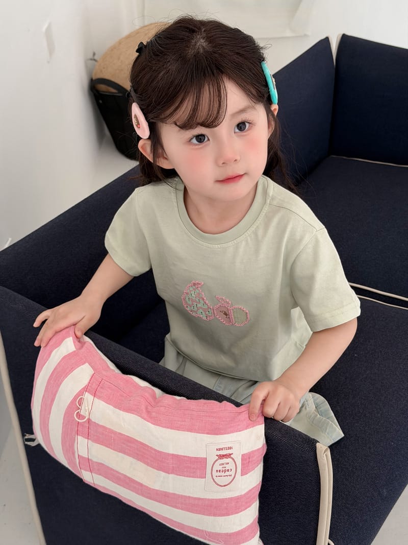 3D Fruit Embroidery Cotton T-shirt 立体刺繍 コットン 半袖Tシャツ【mh0012750】 MaiTianJi 半袖Tシャツ