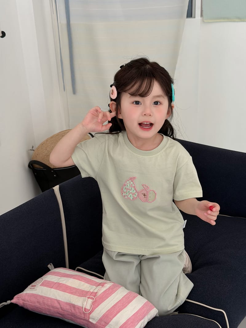 3D Fruit Embroidery Cotton T-shirt 立体刺繍 コットン 半袖Tシャツ【mh0012750】 MaiTianJi 半袖Tシャツ