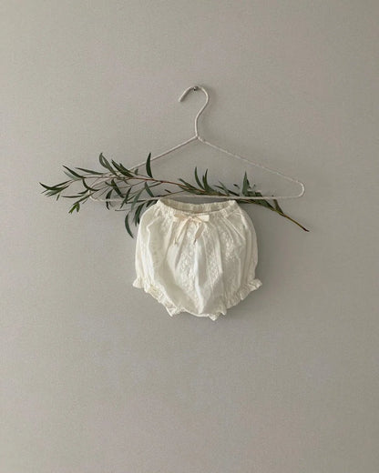 -ベビーセットアップ 2点セット 長袖パフスリーブブラウス ブルマパンツ レース刺繍 - mamahalo shop - 長袖セットアップ -  べビー服 - 子供服 - 男の子 - 女の子