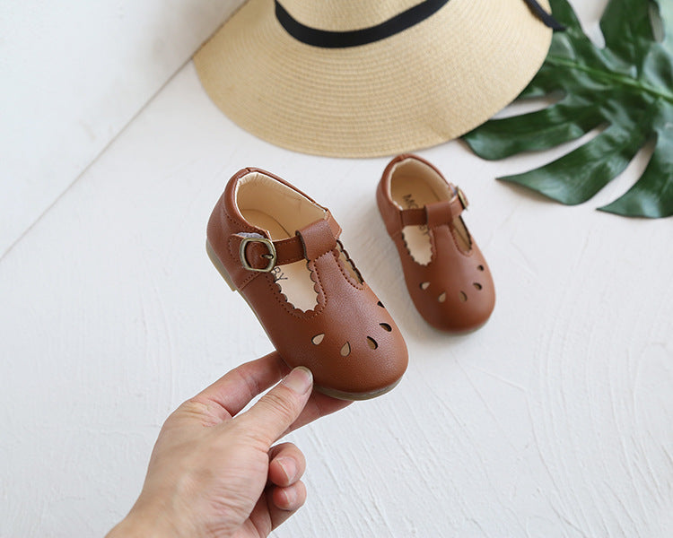 -【国内発送】ベビーシューズ ストラップ プチフォーマルシューズ 靴 赤茶 ブラウン サイズ23 - mamahalo shop - 靴 -  べビー服 - 子供服 - 男の子 - 女の子