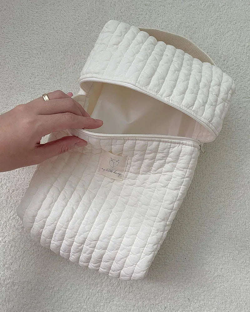 -キルティング哺乳瓶ポーチ おむつポーチ ボトルケース ベビーバッグ アクセサリーケース 無地 ベージュ【mh0005951】 - mamahalo shop - おむつポーチ -  べビー服 - 子供服 - 男の子 - 女の子