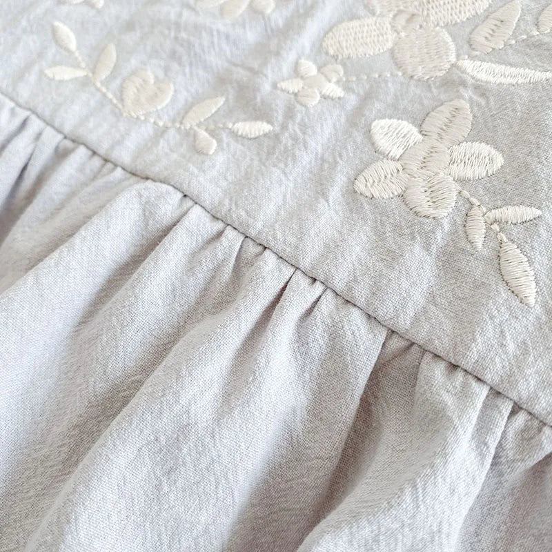 -ベビーロンパース ボンネットセット 長袖ボディスーツ フラワー花柄刺繍 帽子セット 2カラー【mh0006260】 - mamahalo shop - 長袖ロンパース -  べビー服 - 子供服 - 男の子 - 女の子