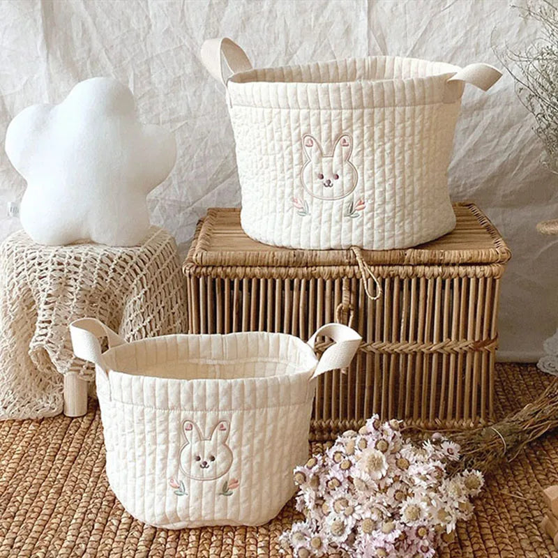 -キルティングバスケット おもちゃ おむつ 刺繍 収納ボックス ハンドル付き - mamahalo shop - おむつ収納 -  べビー服 - 子供服 - 男の子 - 女の子