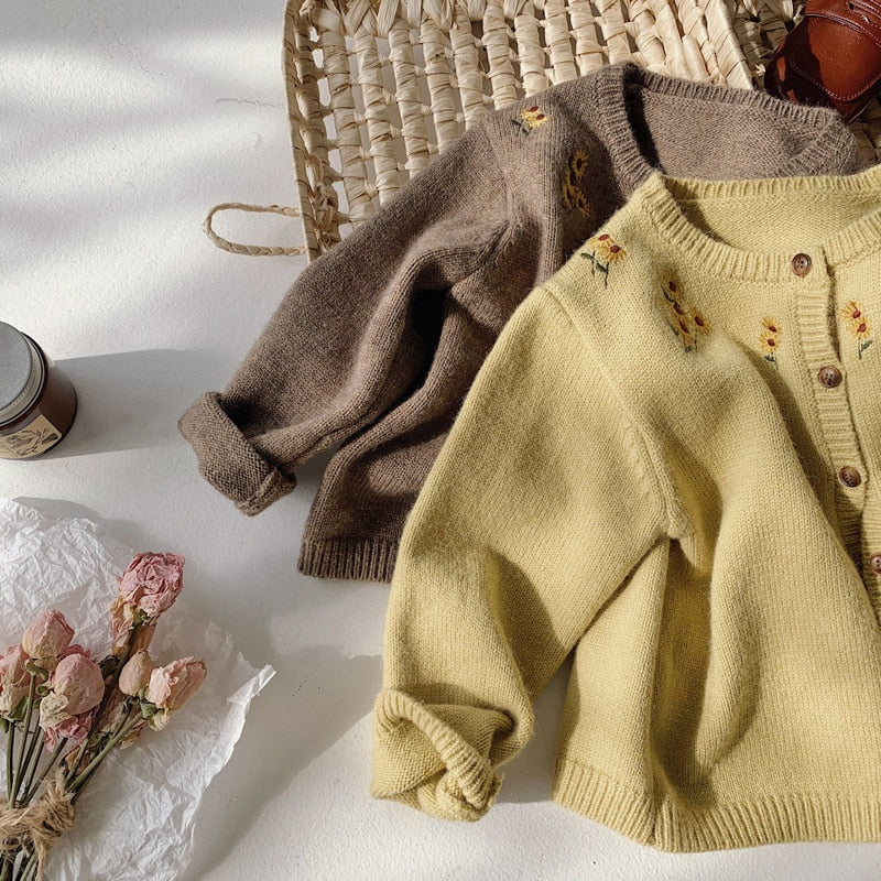 -キッズ フラワー 刺繍 ニット カーディガン ガールズ - mamahalo shop - カーディガン・パーカー -  べビー服 - 子供服 - 男の子 - 女の子