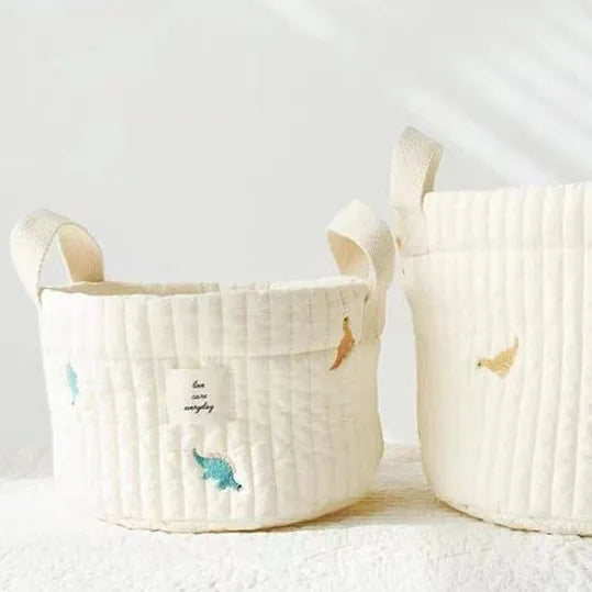 -キルティングバスケット おもちゃ おむつ 刺繍 収納ボックス ハンドル付き - mamahalo shop - おむつ収納 -  べビー服 - 子供服 - 男の子 - 女の子