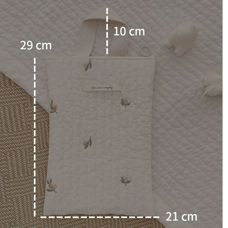 -キルティング オリーブ くま チューリップ 刺繍 ジッパー バッグ おむつポーチ - mamahalo shop - マザーズバッグ -  べビー服 - 子供服 - 男の子 - 女の子