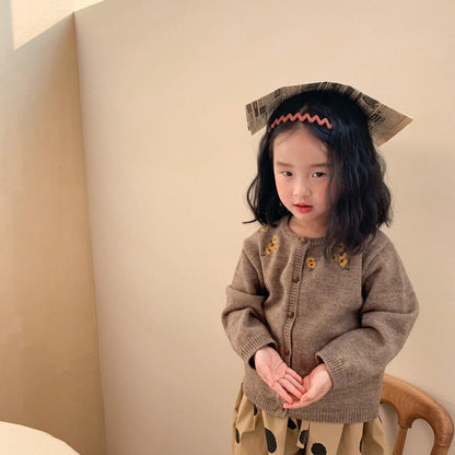 -キッズ フラワー 刺繍 ニット カーディガン ガールズ - mamahalo shop - カーディガン・パーカー -  べビー服 - 子供服 - 男の子 - 女の子