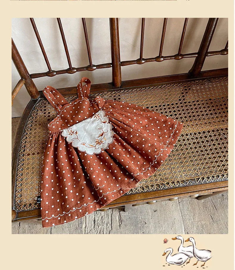 -# キッズ フラワー 刺繍 エプロン ワンピース【mh0003521】 - mamahalo shop - 長袖ワンピース -  べビー服 - 子供服 - 男の子 - 女の子