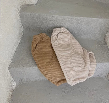 -キッズパンツ コーデュロイ 膝パッチ ルーズパンツ ロングパンツ ベージュ ブラウン 2カラー - mamahalo shop - ロングパンツ・スウェットパンツ -  べビー服 - 子供服 - 男の子 - 女の子