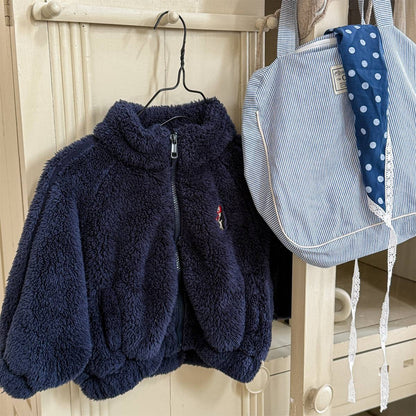 -ボアジャケット アウター ジップアップ 腕ライン 刺繍入り もこもこ素材【mh0011398】 - mamahalo shop - ショートコート・ジャケット・ジャンパー -  べビー服 - 子供服 - 男の子 - 女の子