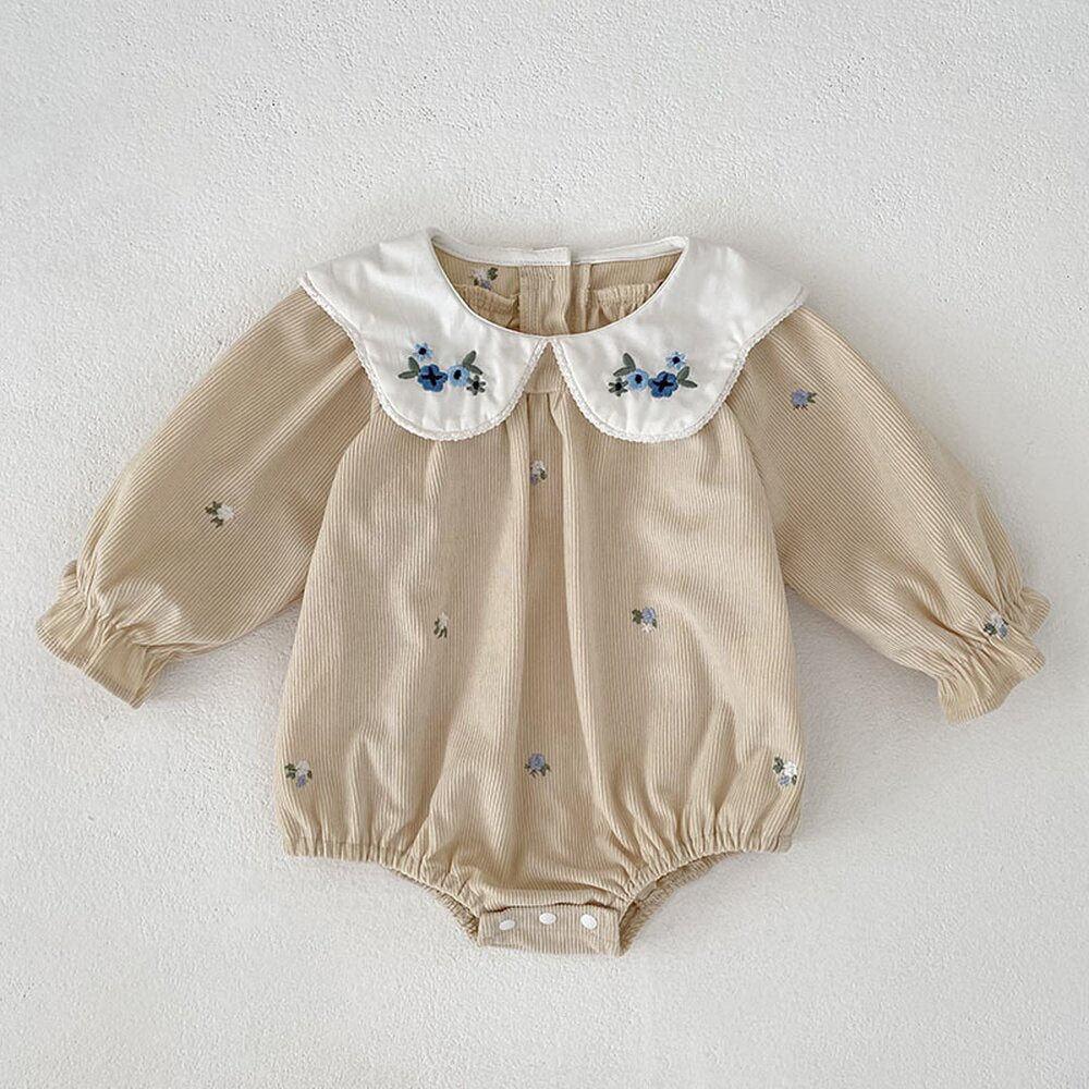 ベビー用コーデュロイ長袖ロンパース、ラウンドカラー、アイボリー地の花刺繍