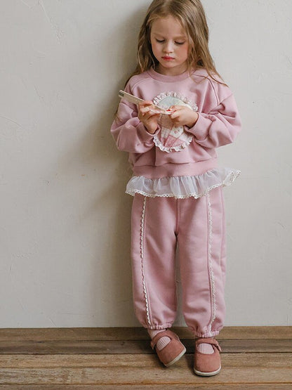 【mh0014801】2026 Otoño Nuevo Strawberry Shan Coreano Niños Niñas Elegante Encaje Holgado Versátil Casual Deportes Pantalones de Chándal