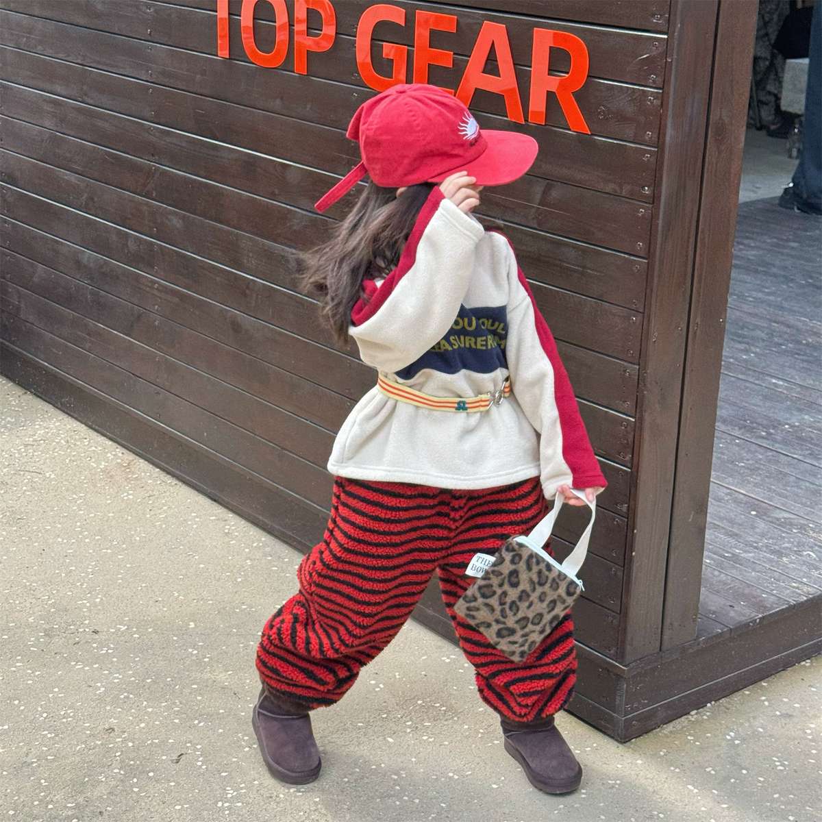 -長袖フリース ラグラン袖 プリントロゴ クルーネック トップス【mh0011426】 - mamahalo shop - 長袖Tシャツ -  べビー服 - 子供服 - 男の子 - 女の子