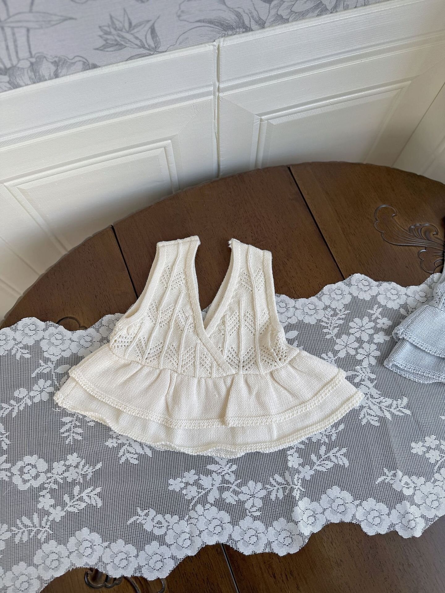 Ruffled Knitted Cotton Vest フリルニットベスト【mh0012107】