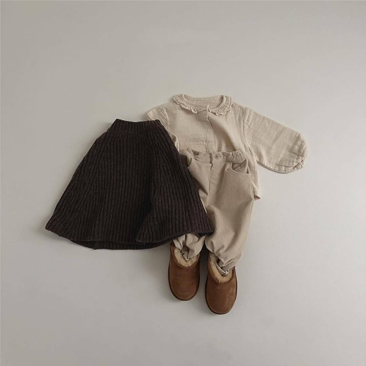 -ニットポンチョ マント リブ編み ハイネック 袖穴付き アウター【mh0011370】 - mamahalo shop - カーディガン・パーカー -  べビー服 - 子供服 - 男の子 - 女の子