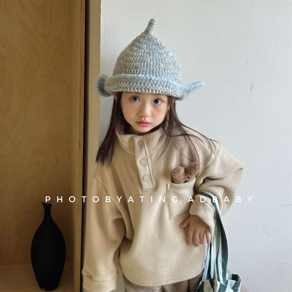 -フリースプルオーバー ハイネック スナップボタン もこもこワッペン【mh0011428】 - mamahalo shop - トレーナー・フーディ -  べビー服 - 子供服 - 男の子 - 女の子